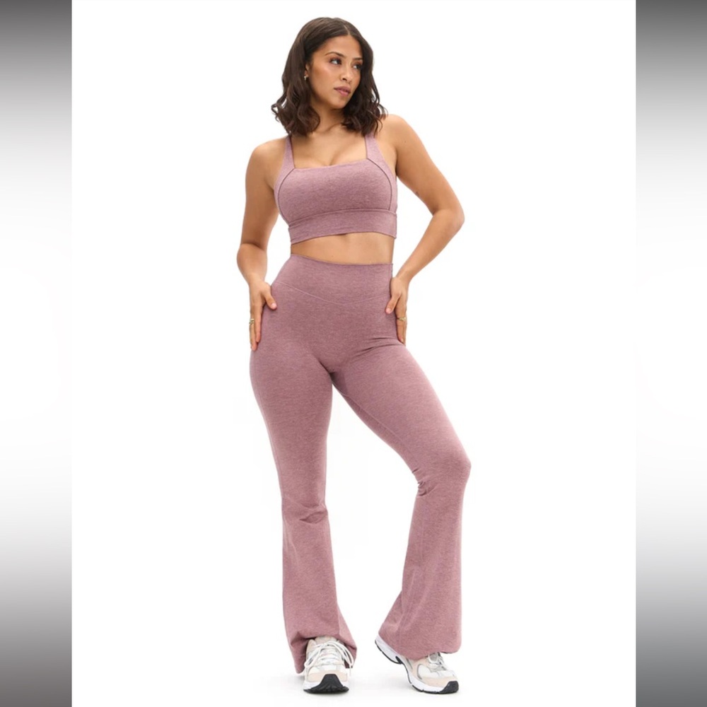 Buffbunny Dream Heather Square Neck Sports Bra
Matter 🩰 | Medium